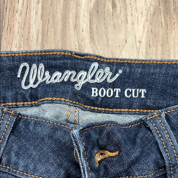 Wrangler Women's Dark Blue Boot Cut Jeans - Picture 2 of 4